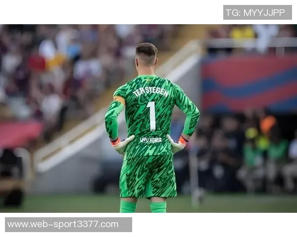 特狮重返巴萨训练展现坚定意愿仍希望继续留队为球队贡献力量